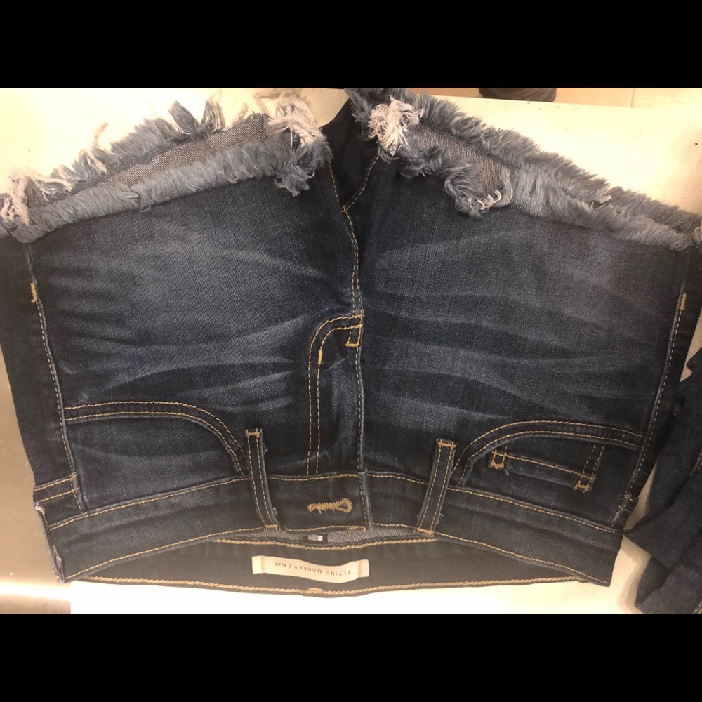 Flying monkey shorts size 25